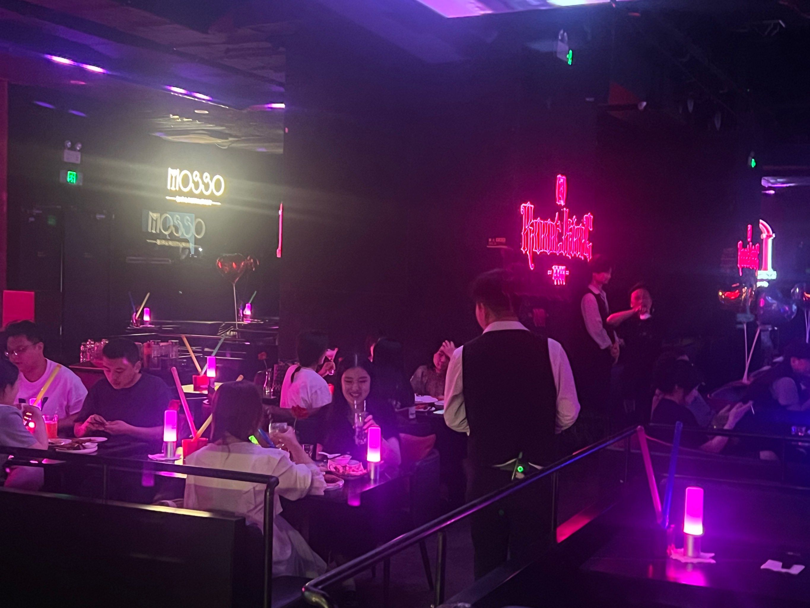商务ktv组局攻略-龙安区ktv预订